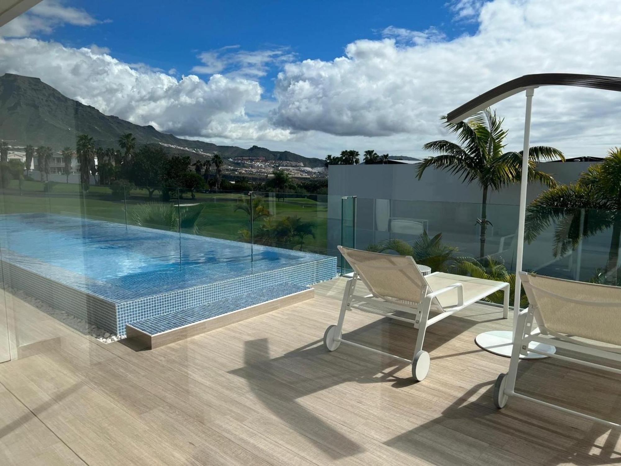 Luxury Villa Rebeka - Heated Pool And Jacuzzi Costa Adeje  Exterior foto